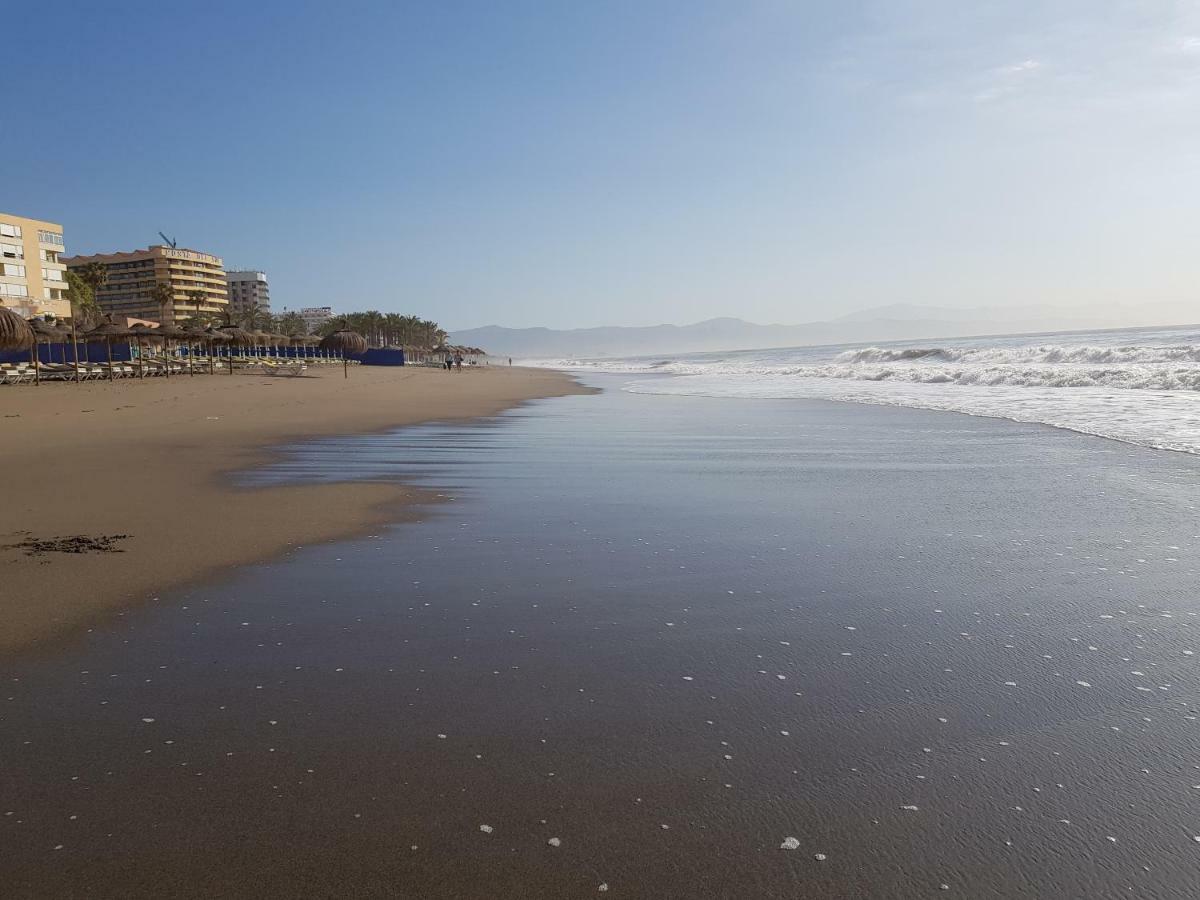 Lujoso Estudio Frontal Al Mar Torremolinos Ngoại thất bức ảnh